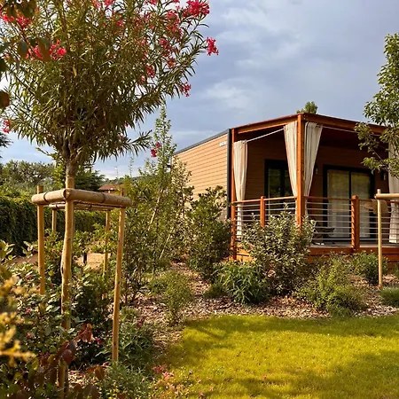 Val Di Venere Glamp House Holiday park *